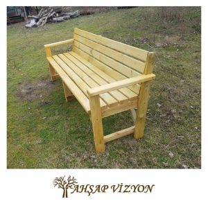 Tek Parça Ahşap Sedir